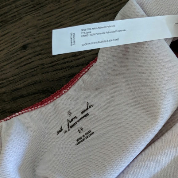 Brand New Out From Under UO Swimsuit Size Small - Picture 6 of 7